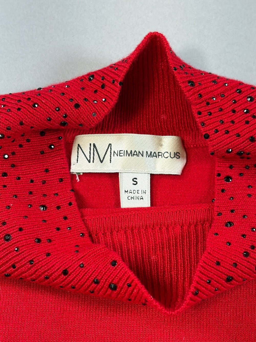 Neiman Marcus Red Mock Turtleneck Sweater Cap Sleeve Jet Rhinestone Embellished
